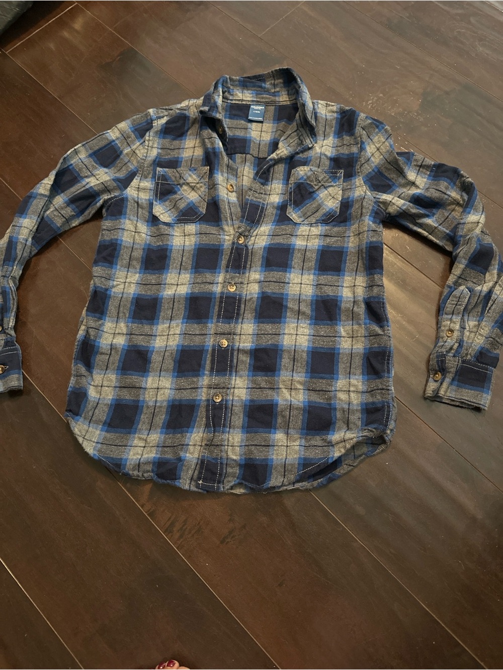Classic Blue Plaid Men's Flannel Shirt - Casual Button-Up